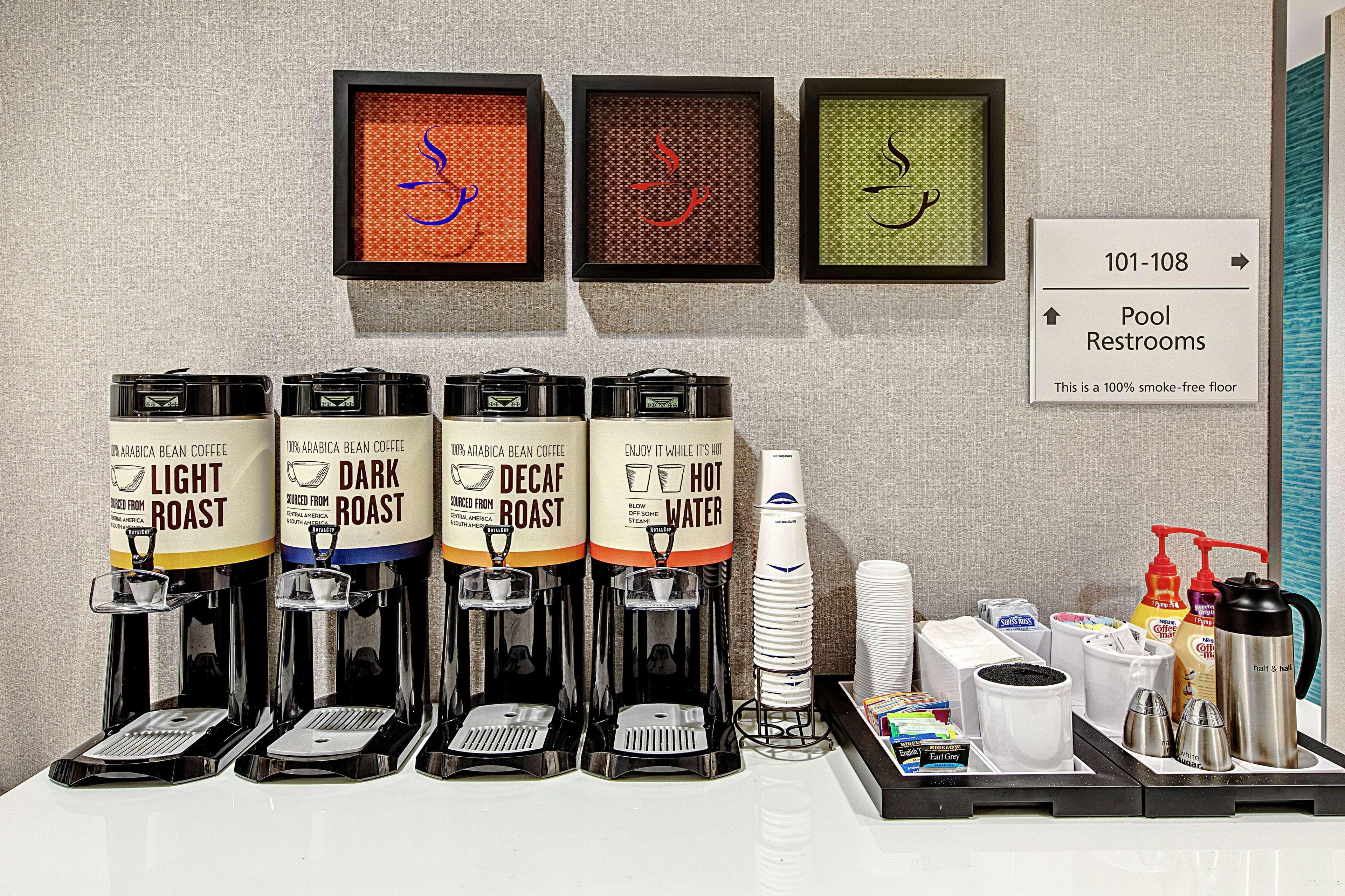 Hotel Continental Miami Beach, Tapestry Collection By Hilton Екстериор снимка